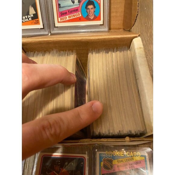 1984-85 O-Pee-Chee Hockey Complete Set WITH PSA GRADED Yzerman, Wayne Gretzky NM - Picture 10 of 11